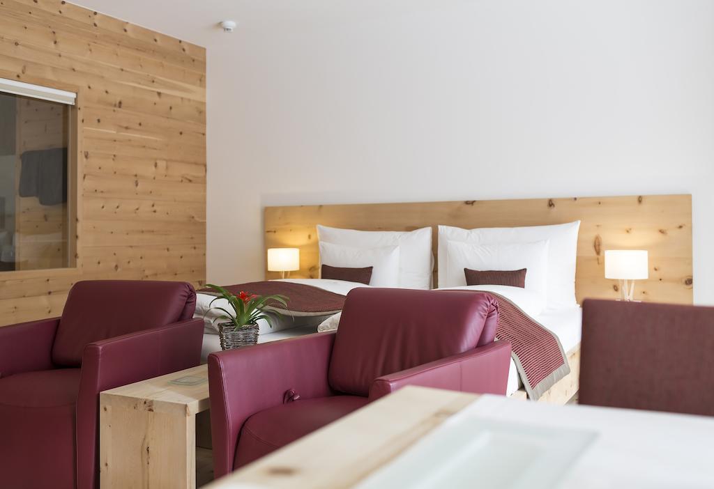 Relais & Chateaux In Lain Hotel Cadonau Brail Exterior foto